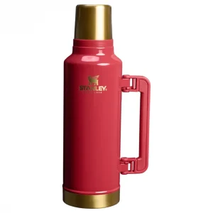 The Cheers & Cheer Classic Legendary Bottle | 2 QT